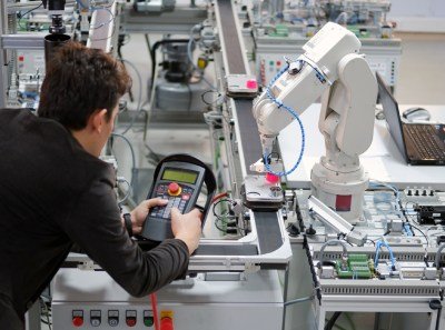 Industrial electronics manufacturer EMS LeeMAH